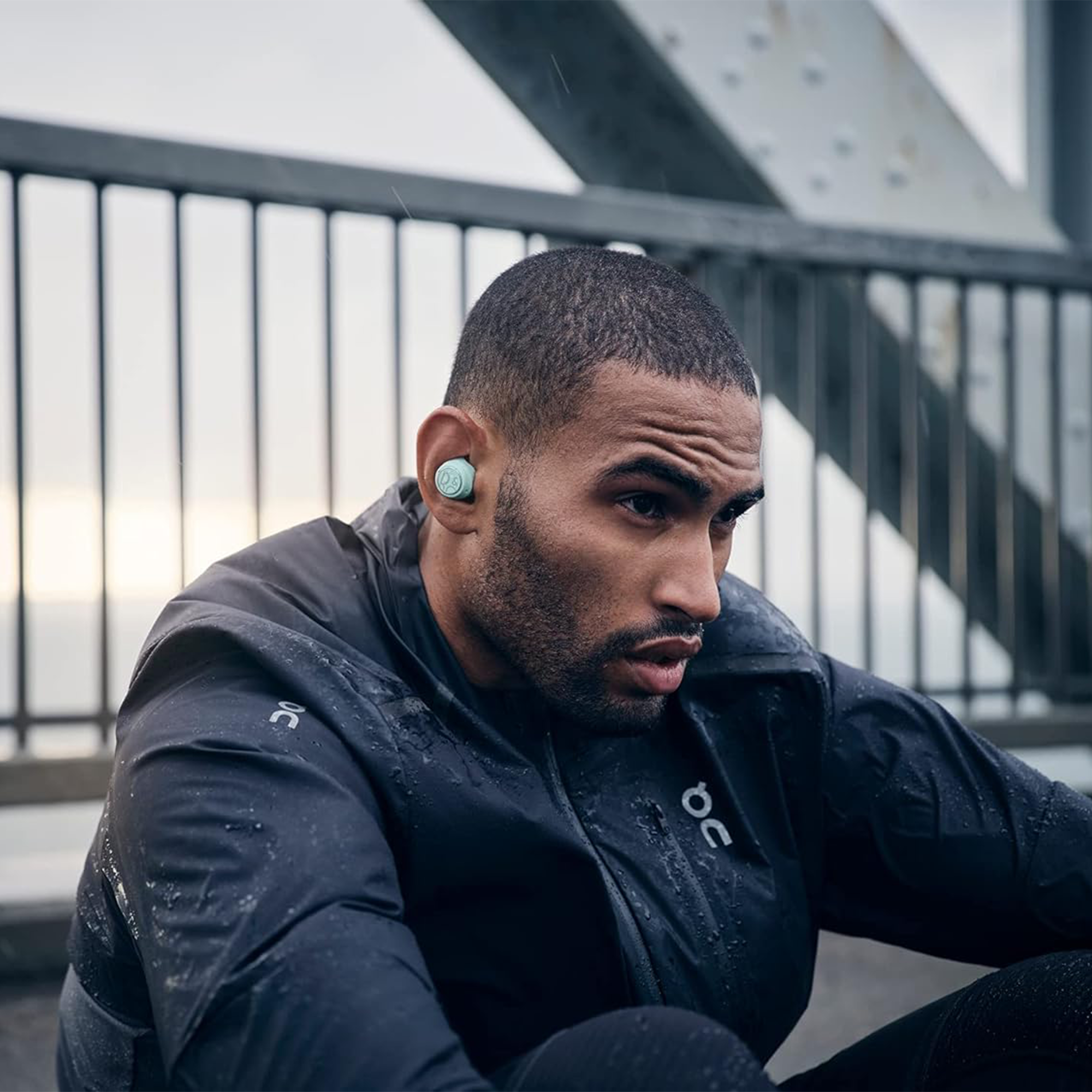 Bang & Olufsen Beoplay E8 Sport – zu 100% kabellose Sportkopfhörer, Oxygen Blue